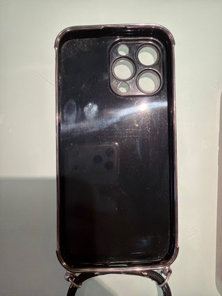 4 Fundas iPhone 14 Pro Max