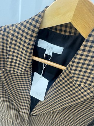 Blazer oversize de cuadros vichy de Zara