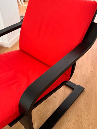 Sillón Poäng Ikea Rojo y Marron oscuro
