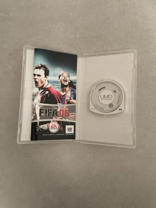 Juego PSP FIFA 06 EA Sports