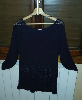 Jersey negro de punto calado