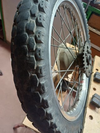 Rueda trasera puch