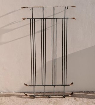 Reja de hierro para ventana 1,63m x 77cm