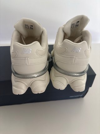 New Balance 9060 Beige/Blanco