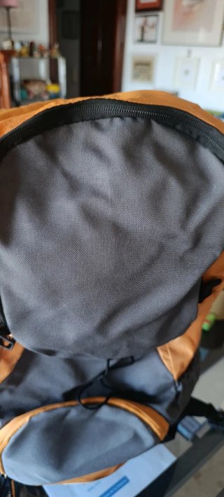 Mochila Trekking Grande Gris Naranja