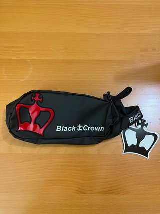 Pala Black Crown Piton + Bolsa y Neceser