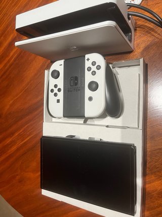 Nintendo Switch Oled Blanca y Negra