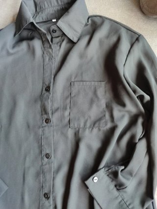 Blusa negra elegante
