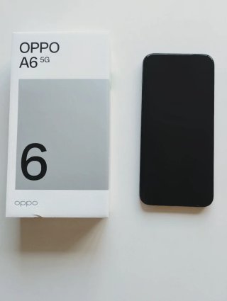 OPPO A6 5G 256GB Negro comprado hace 2 semana