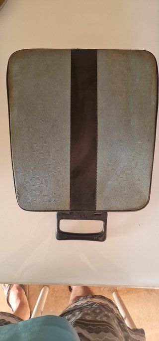 Máquina de escribir Olivetti Lettera antigua