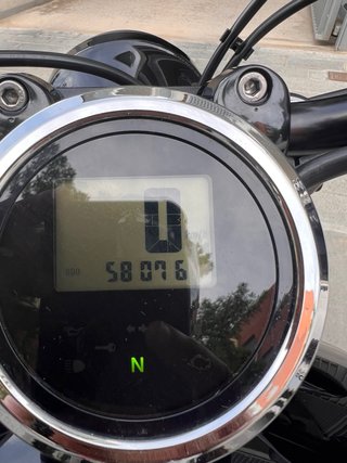 Yamaha XV950 Custom Negra