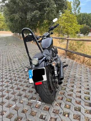 Yamaha XV950 Custom Negra