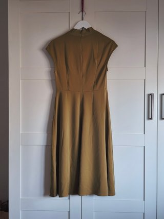 Vestido estilo vintage, verde oliva. Motf. T. S