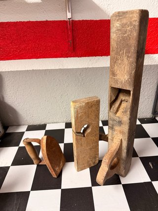Lote antigüedades madera y hierro