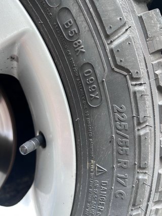 4 ruedas Michelin Agilis CrossClimate 225/55/17