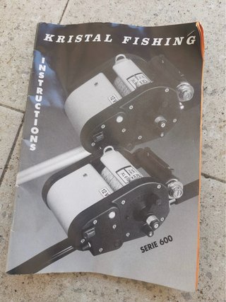 Carreto de pesca completo com cana