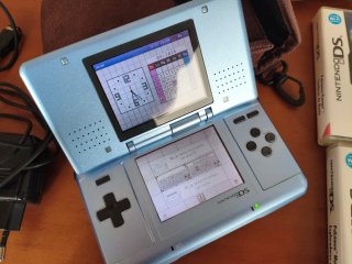 Nintendo DS Azul con juegos y accesorios