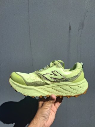 New Balance Fresh Foam Hierro V9 Talla 41.5