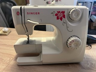 Máquina de coser Singer 8280 con bolsa Singer