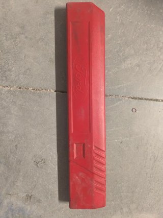 Triángulo de emergencia Ford