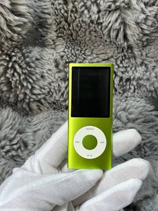 iPod Nano 4ta Gen 16GB Verde - Batería Nueva