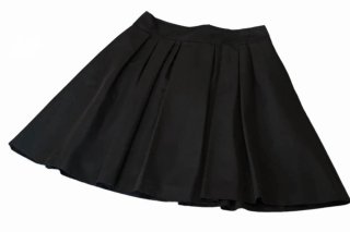 Falda plisada Massimo Dutti negra