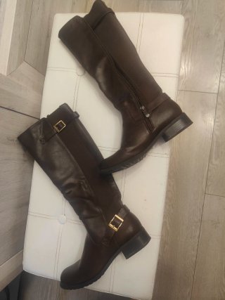 Botas de piel marrones