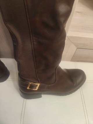 Botas de piel marrones