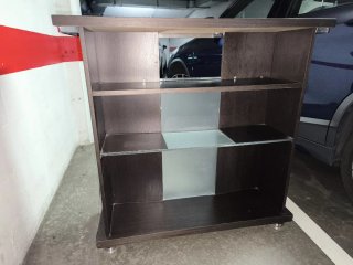 Mueble bar wengue con cristal