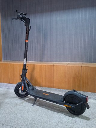 Patinete Eléctrico Ninebot F2 E