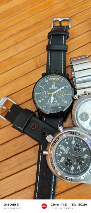 Lote 5 Relojes Cronógrafo Deportivos Bullhead
