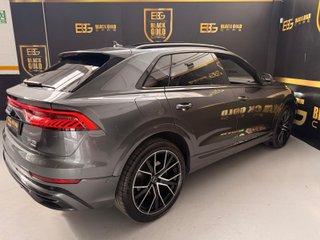 Audi Q8 50 TDI 210kW Black Line Plus quattro tip
