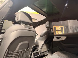 Audi Q8 50 TDI 210kW Black Line Plus quattro tip