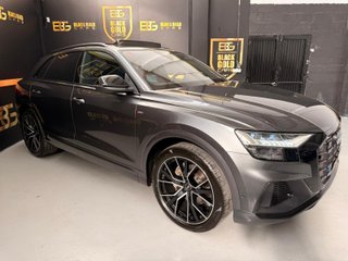 Audi Q8 50 TDI 210kW Black Line Plus quattro tip