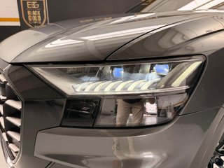 Audi Q8 50 TDI 210kW Black Line Plus quattro tip