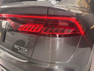 Audi Q8 50 TDI 210kW Black Line Plus quattro tip