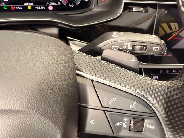 Audi Q8 50 TDI 210kW Black Line Plus quattro tip