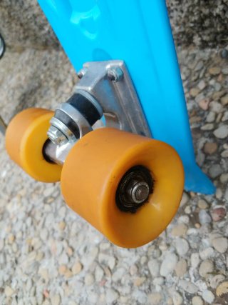 Mini cruiser skate (Penny Board)