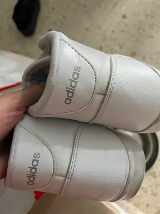 Zapatillas Adidas Talla 37.5 Blancas