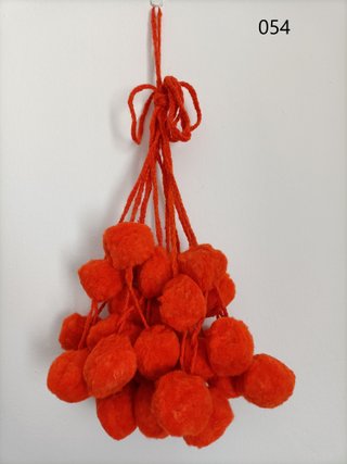 Pompones de lana decorativos varios colores