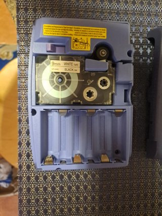 Impresora de etiquetas Casio KL-60 i