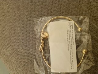 Pulsera inicial i dorada
