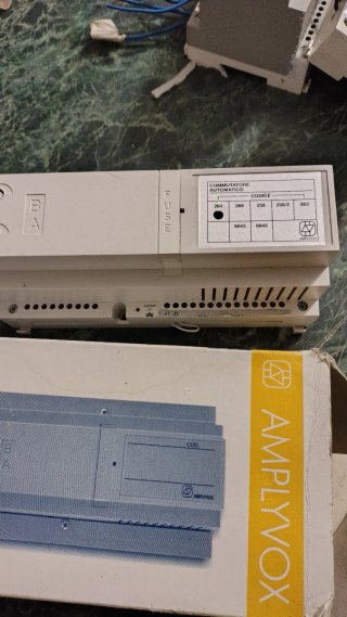 Alimentatore Citofonico Amplivox 428