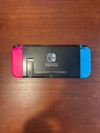 Nintendo Switch + Accesorios y Juegos
