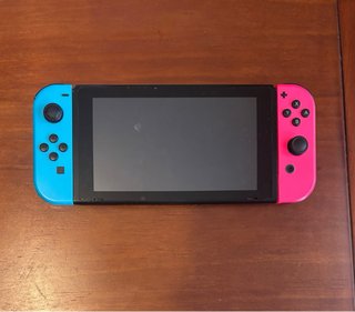Nintendo Switch + Accesorios y Juegos