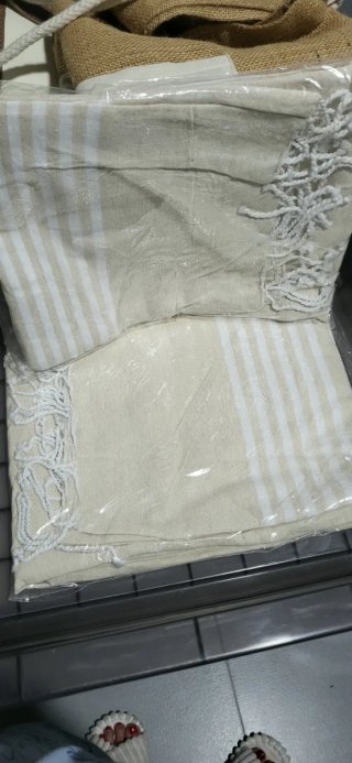 Toallas de playa de algodón (beige y blanco)