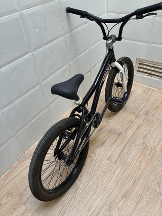 Bicicleta Monty Negra