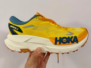 Zapatilla de trail running Hoka Mafate X