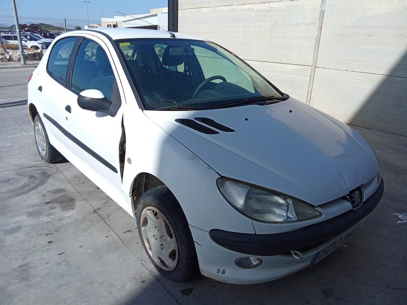 Peugeot 206 2002 - foto 1