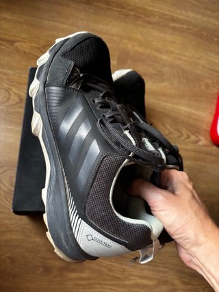 Adidas Terrex Zapatillas Negras y Grises